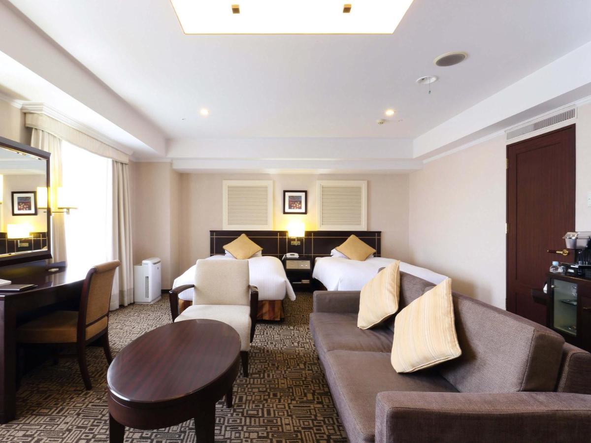 Nishitetsu Grand Hotel 4*